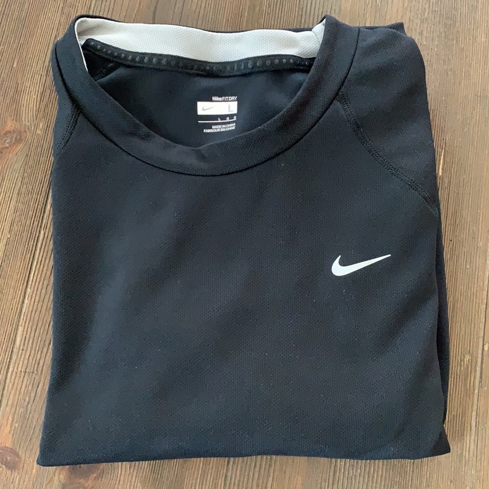 NIKE FITDRY